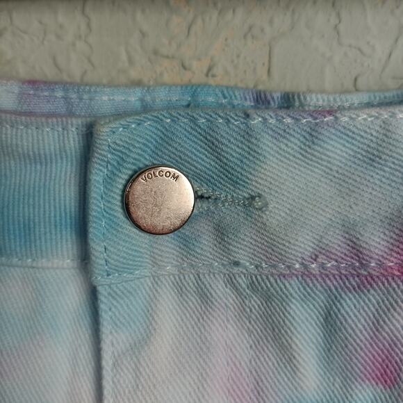 VOLCOM Women's Tie Dye Denim "Fix It Mini Skirt" Mid Rise Pink Blue White, L(10) - Picture 5 of 12